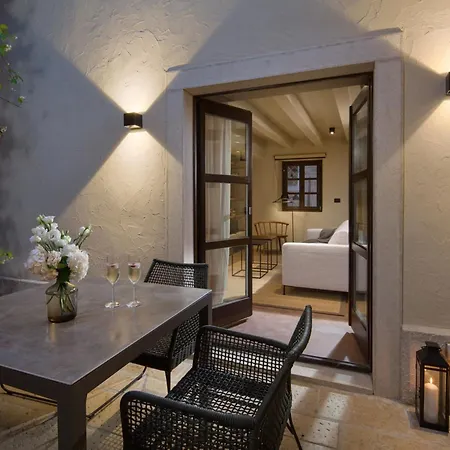 Euphrasiana By Interhome Tatil Evi Poreč