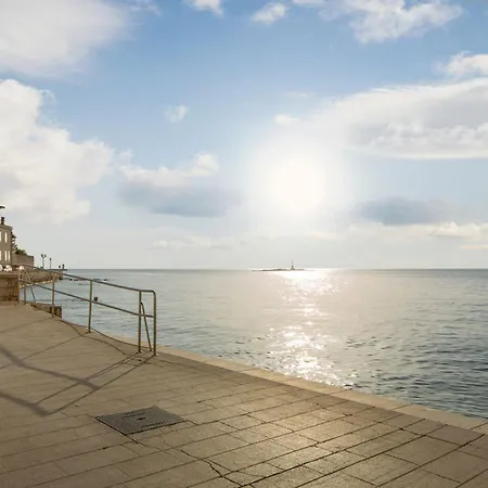 Euphrasiana By Interhome